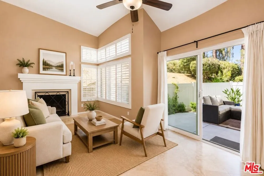 1021 Amberton Lane Newbury Park, CA 91320