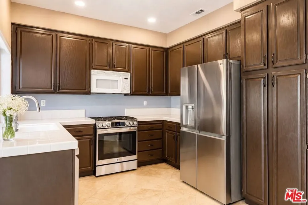 1021 Amberton Lane Newbury Park, CA 91320