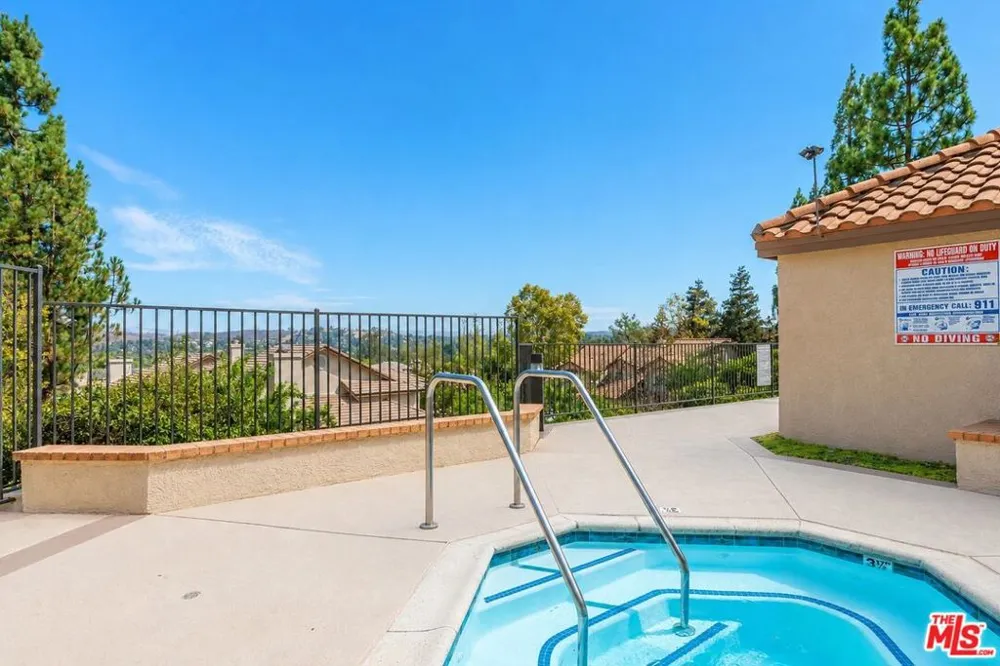 1021 Amberton Lane Newbury Park, CA 91320