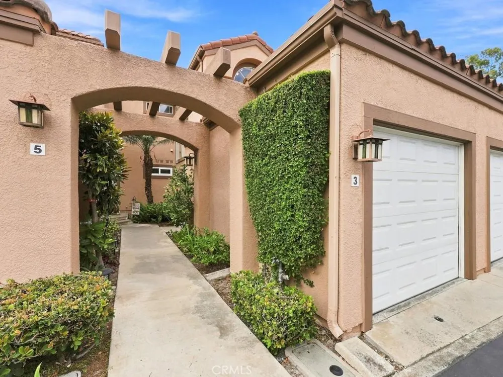 3 Via Falerno Aliso Viejo, CA 92656
