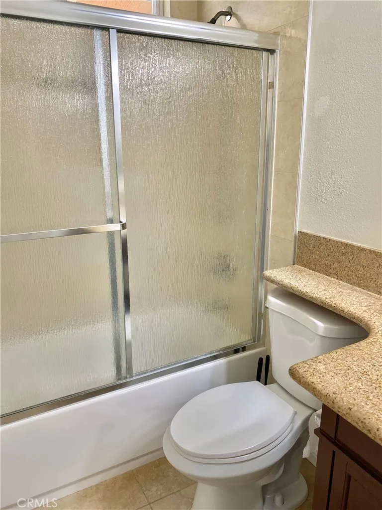 7112 Heil Avenue #4 Huntington Beach, CA 92647