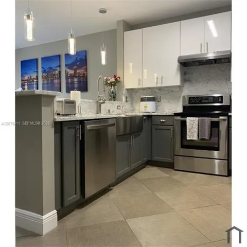 2306 SE 24th Ave #2306
