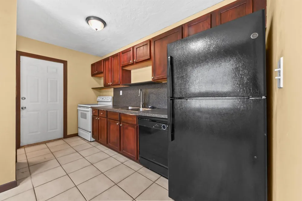 811 32nd Street West Palm Beach, FL 33407