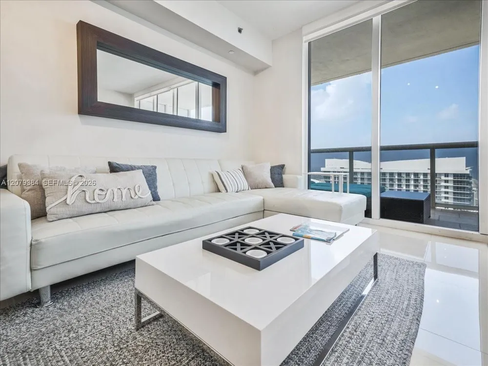1830 S Ocean Dr #5009 Hallandale Beach, FL 33009