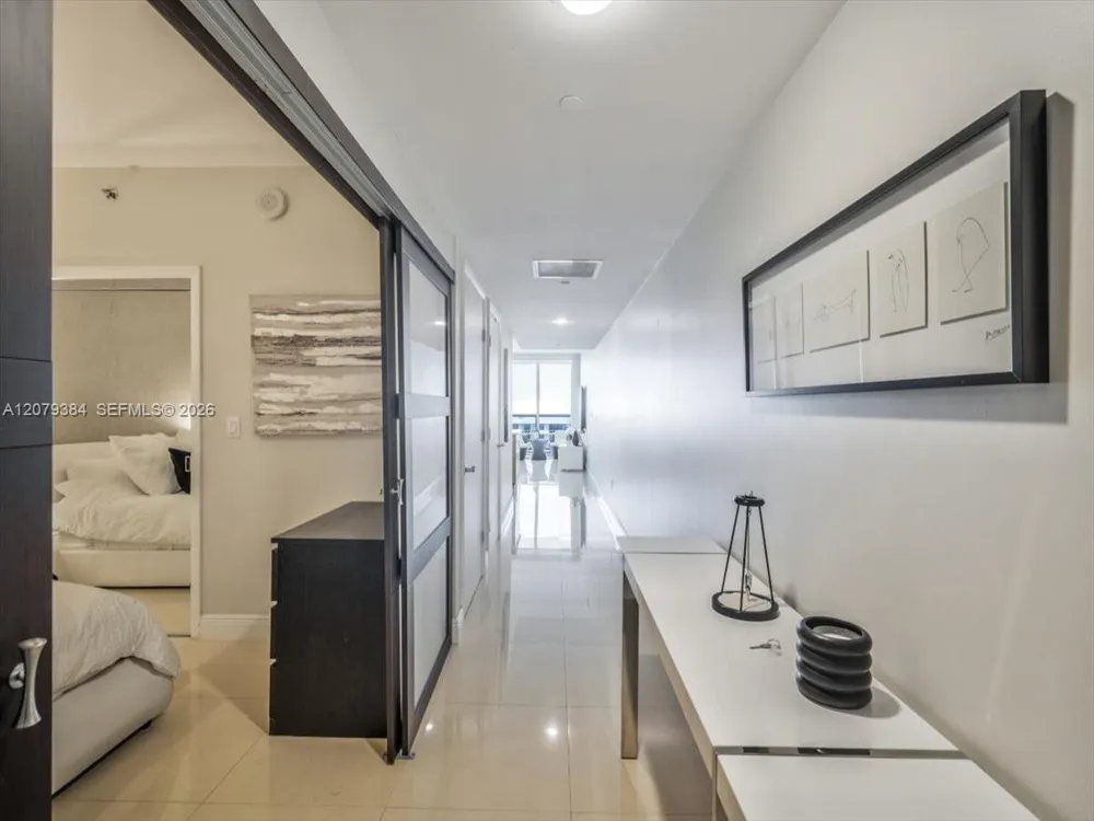 1830 S Ocean Dr #5009 Hallandale Beach, FL 33009