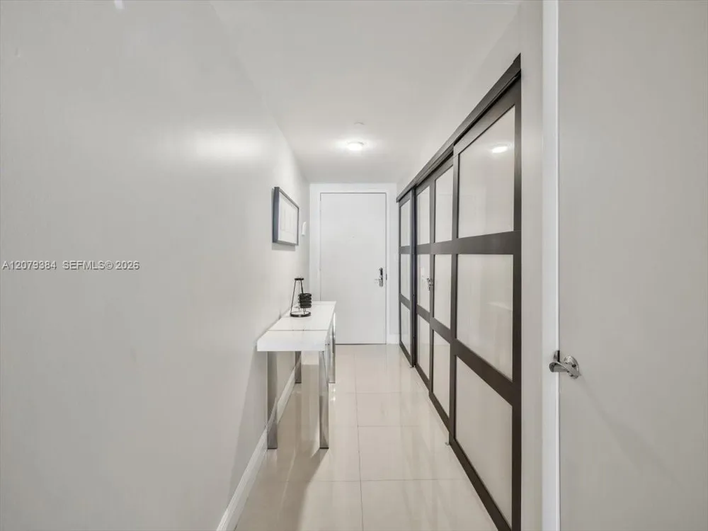 1830 S Ocean Dr #5009 Hallandale Beach, FL 33009
