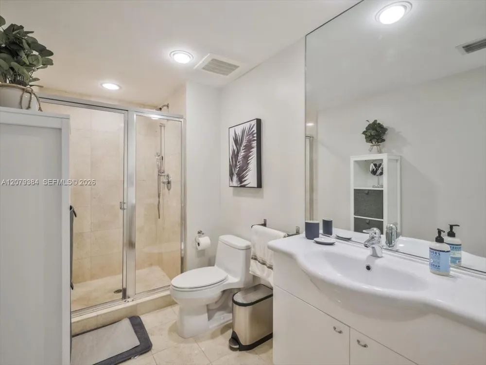 1830 S Ocean Dr #5009 Hallandale Beach, FL 33009