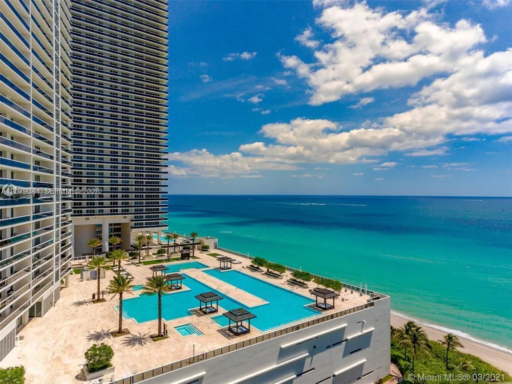 1830 S Ocean Dr #5009 Hallandale Beach, FL 33009