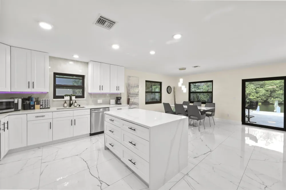 4406 SW 35th Avenue Fort Lauderdale, FL 33312