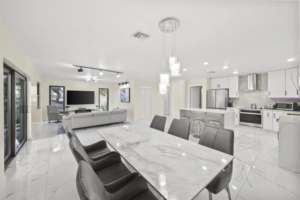 4406 SW 35th Avenue Fort Lauderdale, FL 33312