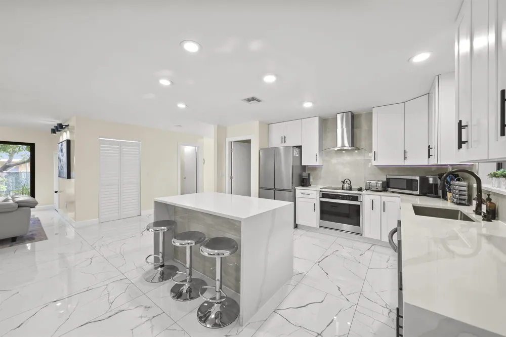 4406 SW 35th Avenue Fort Lauderdale, FL 33312
