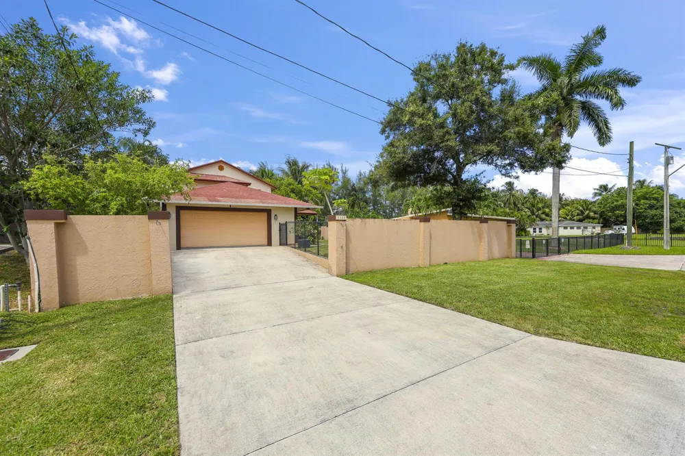 4406 SW 35th Avenue Fort Lauderdale, FL 33312