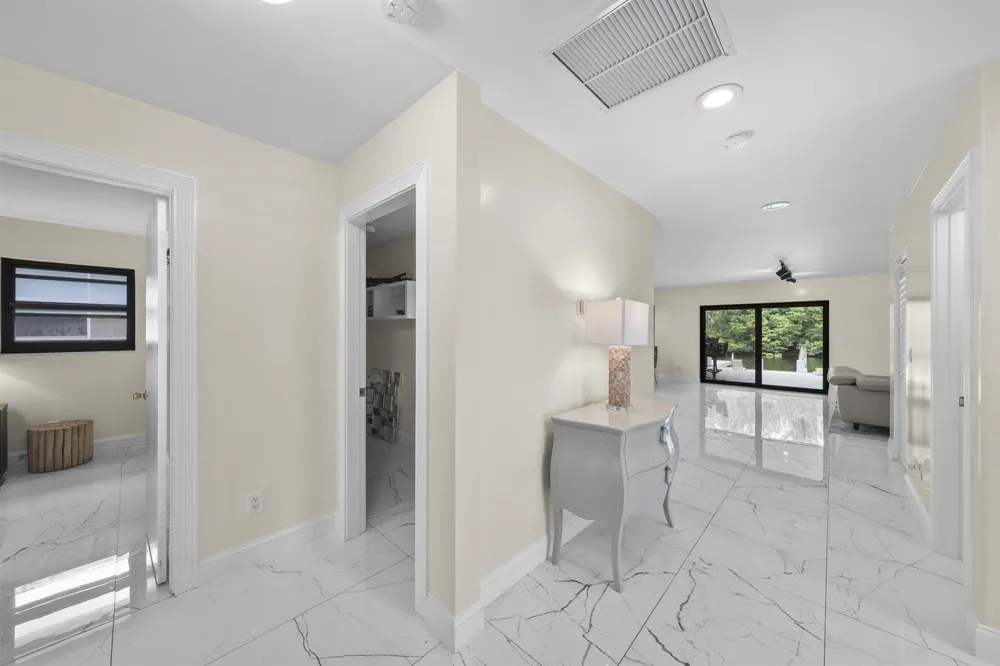 4406 SW 35th Avenue Fort Lauderdale, FL 33312