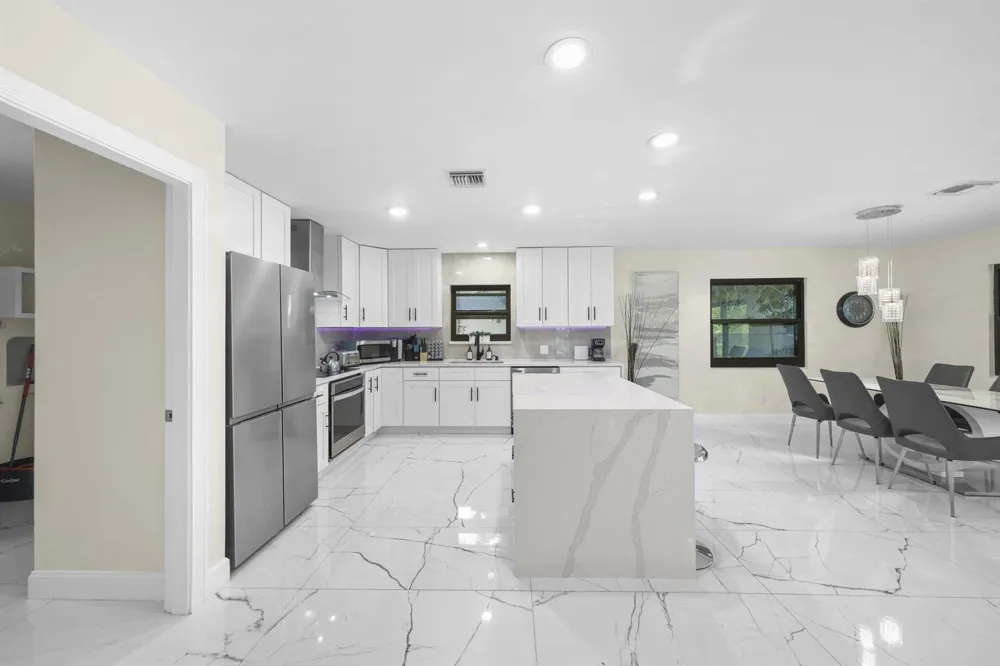 4406 SW 35th Avenue Fort Lauderdale, FL 33312