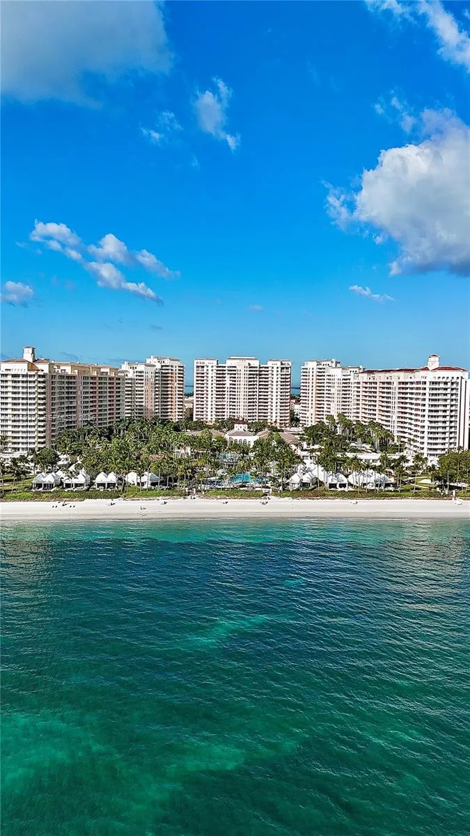 717 Crandon Blvd #407 Key Biscayne, FL 33149