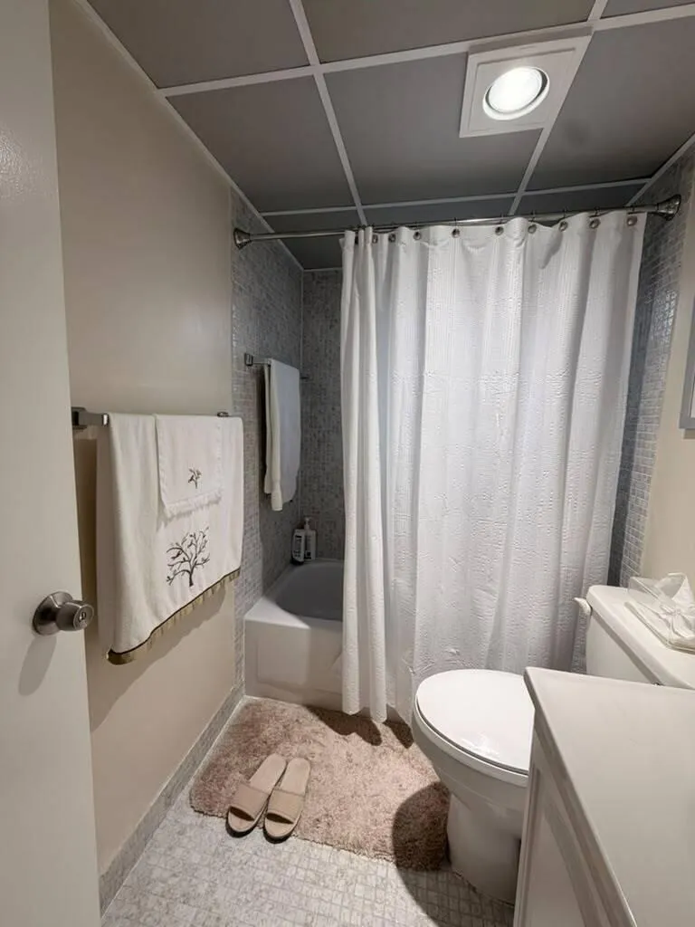43 NORMANDY A #43 Delray Beach, FL 33484