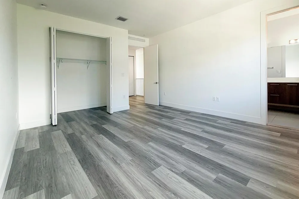 405 NE 35TH COURT #2 Oakland Park, FL 33334