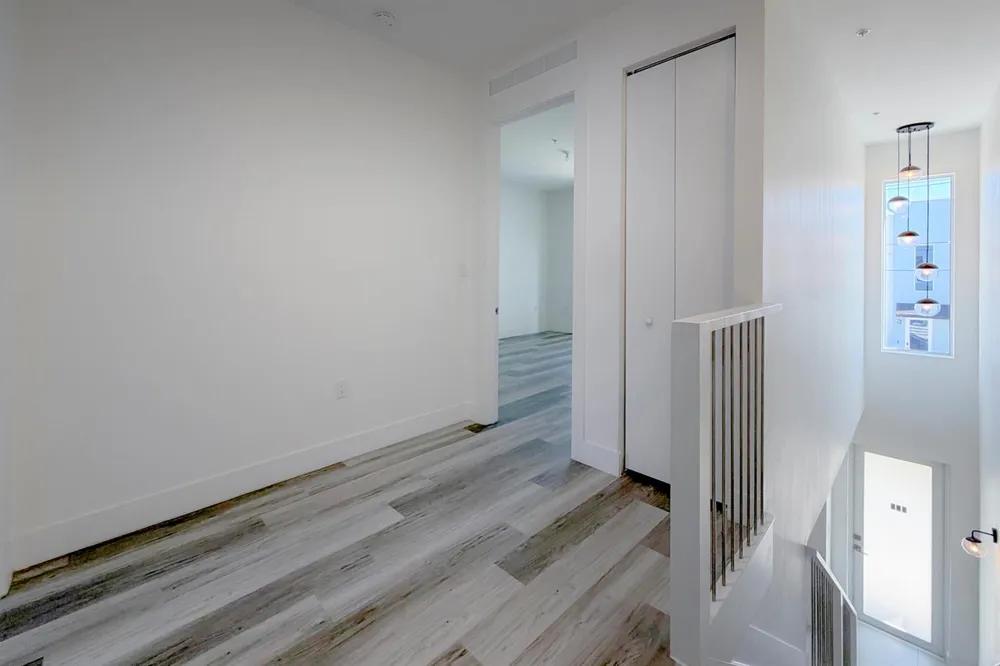 405 NE 35TH COURT #2 Oakland Park, FL 33334