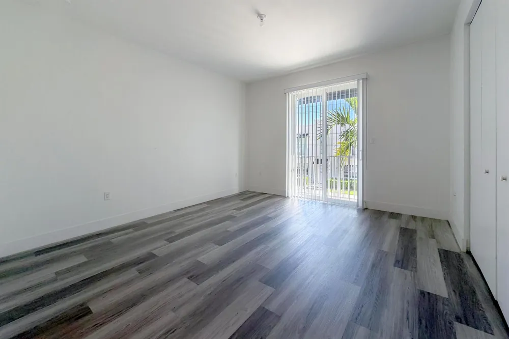 405 NE 35TH COURT #2 Oakland Park, FL 33334