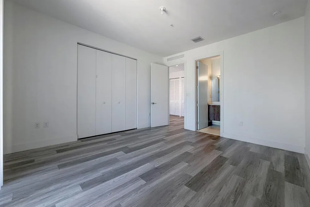 405 NE 35TH COURT #2 Oakland Park, FL 33334