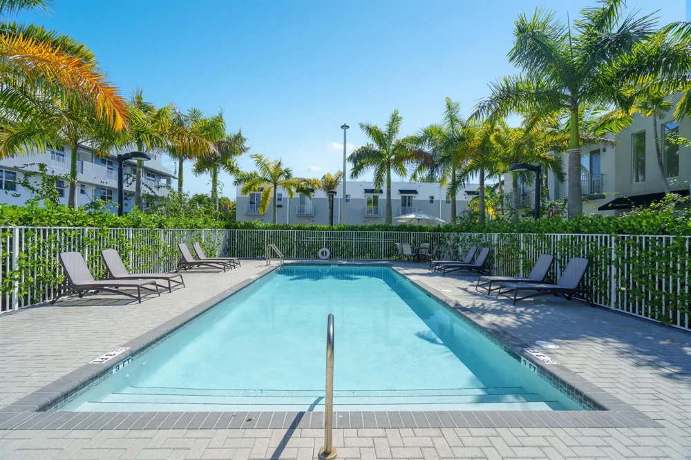 405 NE 35TH COURT #2 Oakland Park, FL 33334