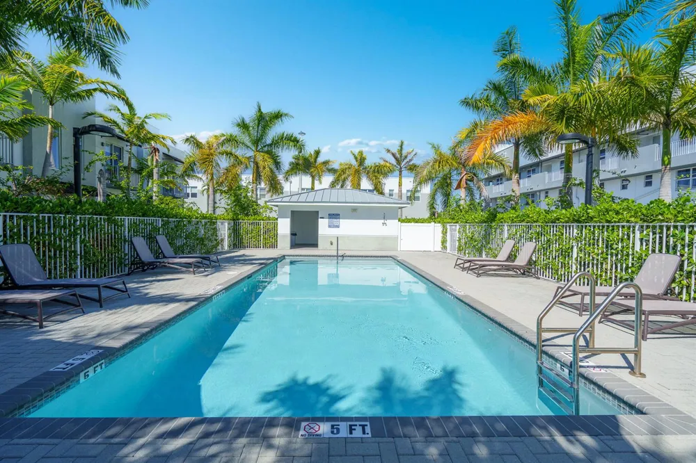 405 NE 35TH COURT #2 Oakland Park, FL 33334