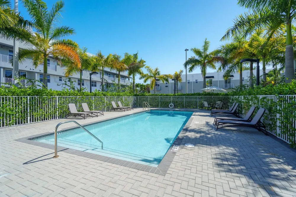 405 NE 35TH COURT #2 Oakland Park, FL 33334