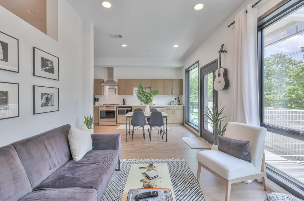 920 South Street #205 Nashville, TN 37203