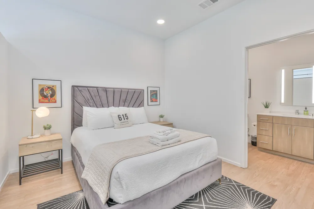 920 South Street #205 Nashville, TN 37203