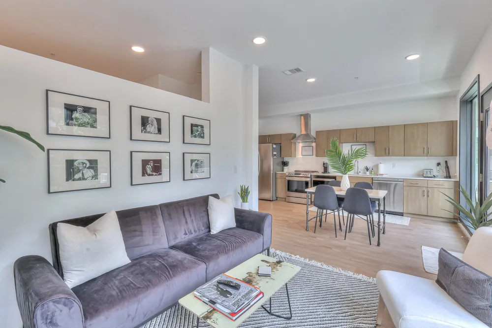 920 South Street #205 Nashville, TN 37203