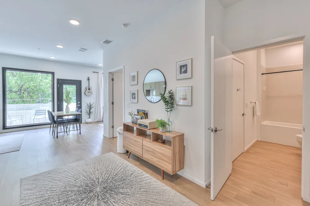 920 South Street #205 Nashville, TN 37203