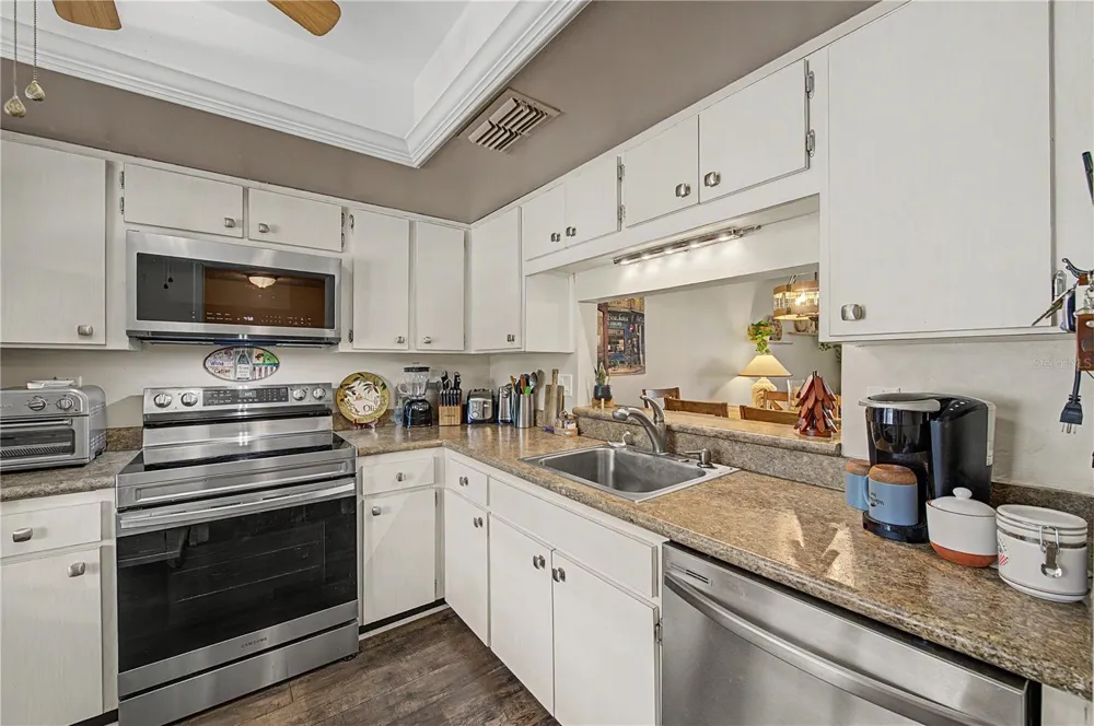 2543 ROYAL PINES CIRCLE #17K Clearwater, FL 33763
