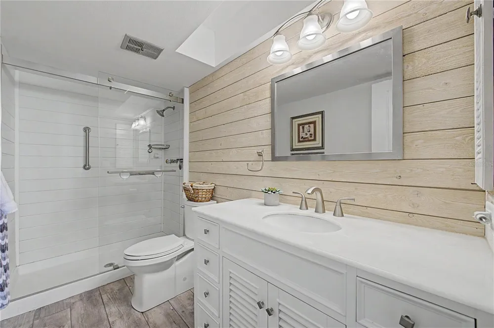 2543 ROYAL PINES CIRCLE #17K Clearwater, FL 33763