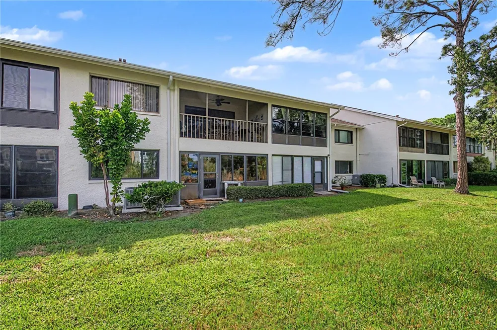 2543 ROYAL PINES CIRCLE #17K Clearwater, FL 33763