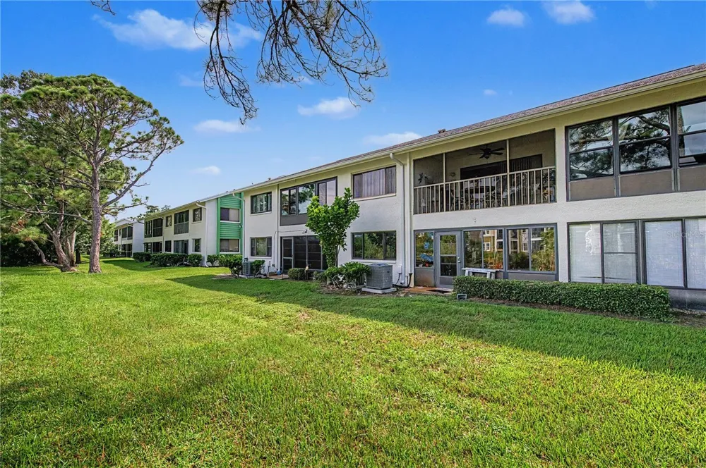 2543 ROYAL PINES CIRCLE #17K Clearwater, FL 33763
