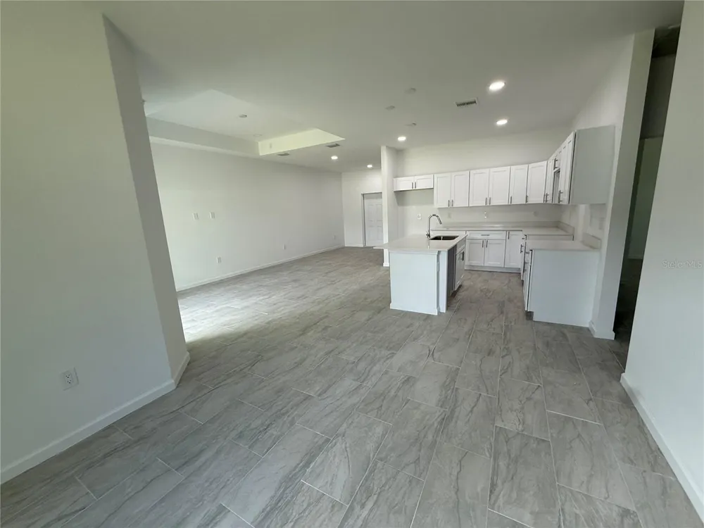 2964 WELLS AVENUE North Port, FL 34286