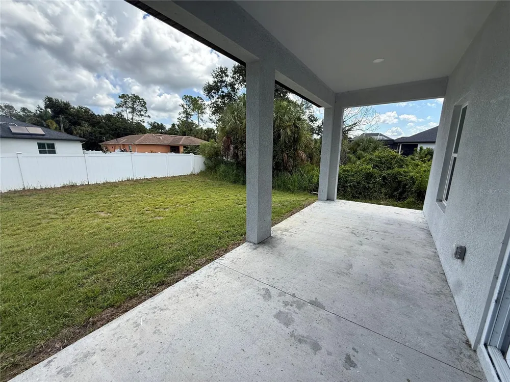 2964 WELLS AVENUE North Port, FL 34286