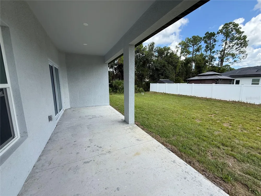 2964 WELLS AVENUE North Port, FL 34286