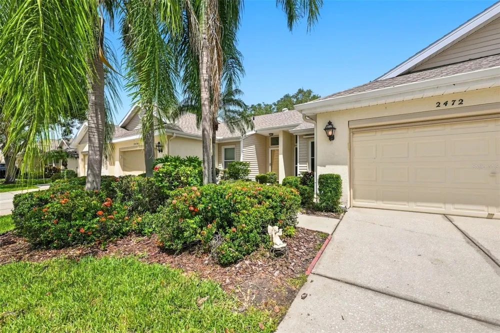 2472 NANTUCKET HARBOR LOOP Sun City Center, FL 33573