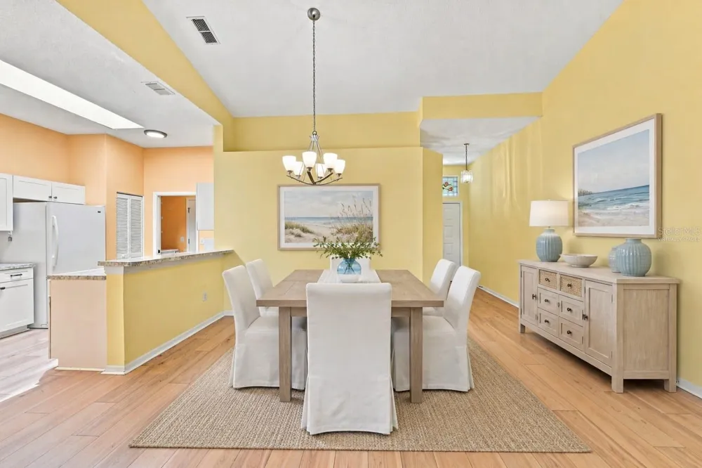 2472 NANTUCKET HARBOR LOOP Sun City Center, FL 33573