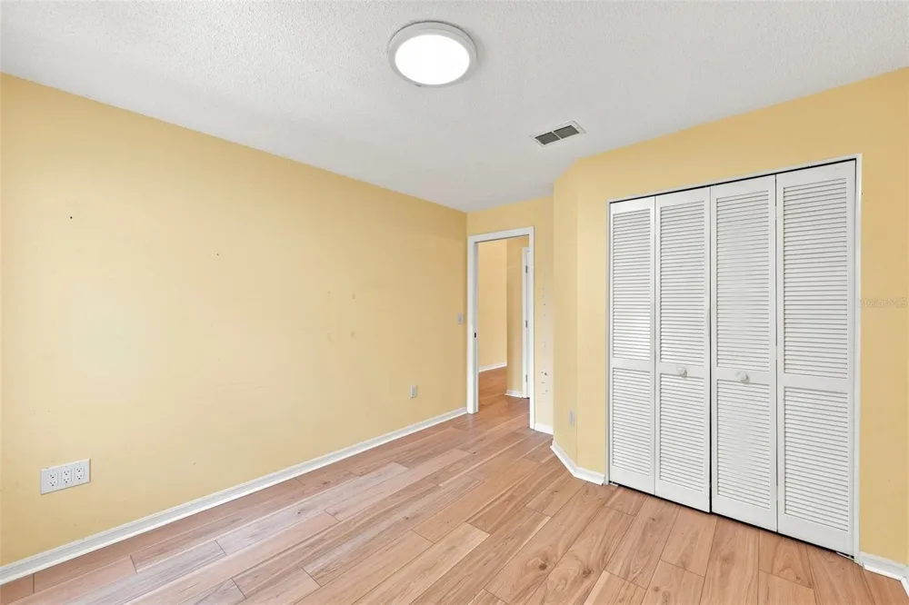 2472 NANTUCKET HARBOR LOOP Sun City Center, FL 33573