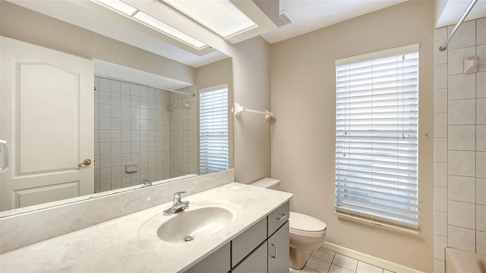 4494 DIAMOND CIRCLE E Sarasota, FL 34233
