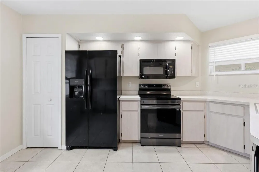 9216 ANITA AVENUE #A Englewood, FL 34224