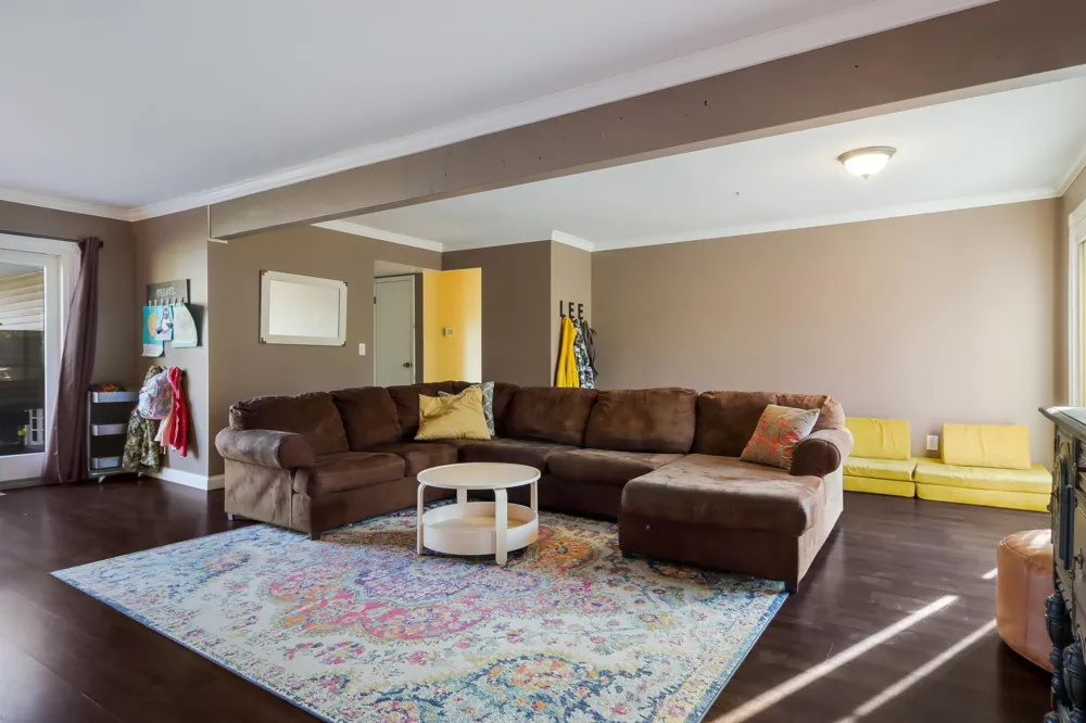 10555 Center Road Peninsula Township, MI 49686