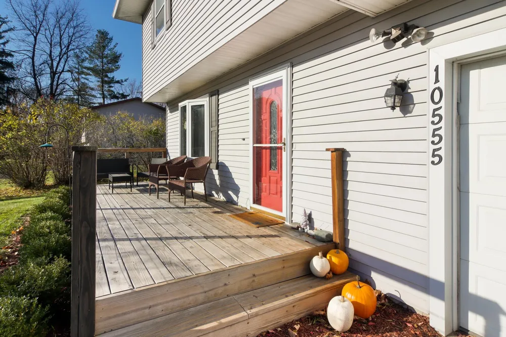 10555 Center Road Peninsula Township, MI 49686