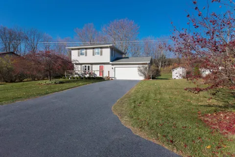 10555 Center Road