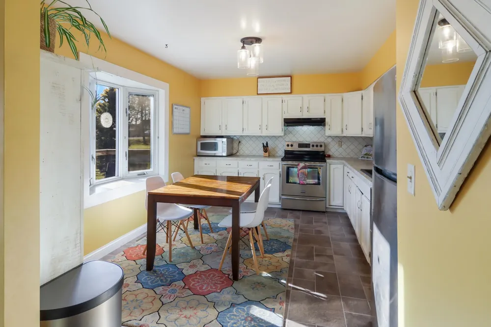 10555 Center Road Peninsula Township, MI 49686