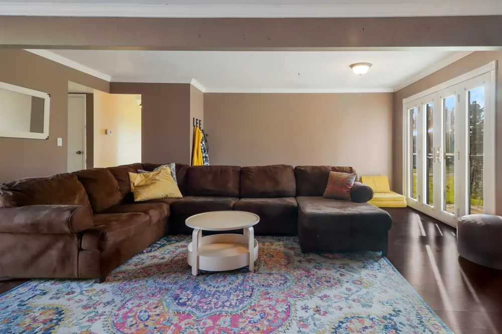 10555 Center Road Peninsula Township, MI 49686