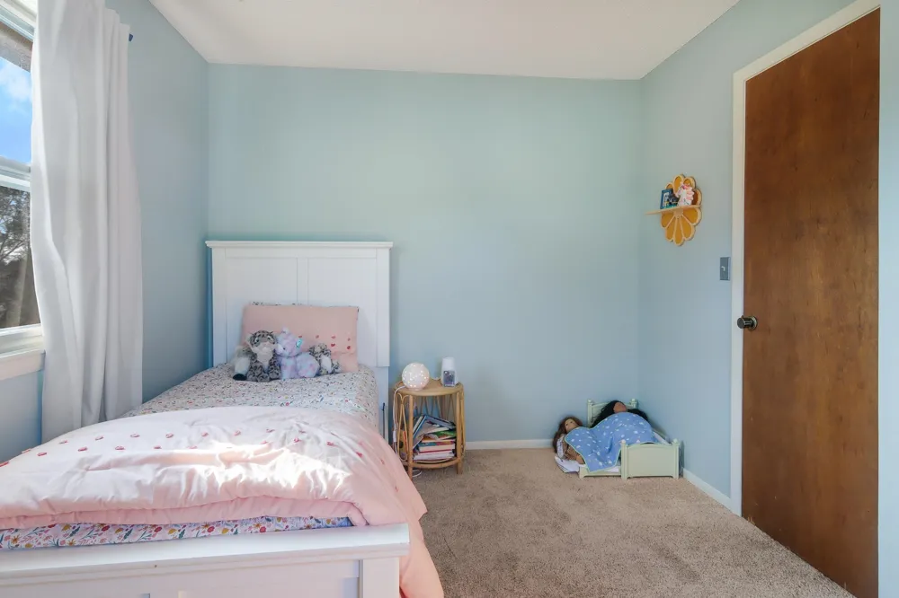 10555 Center Road Peninsula Township, MI 49686