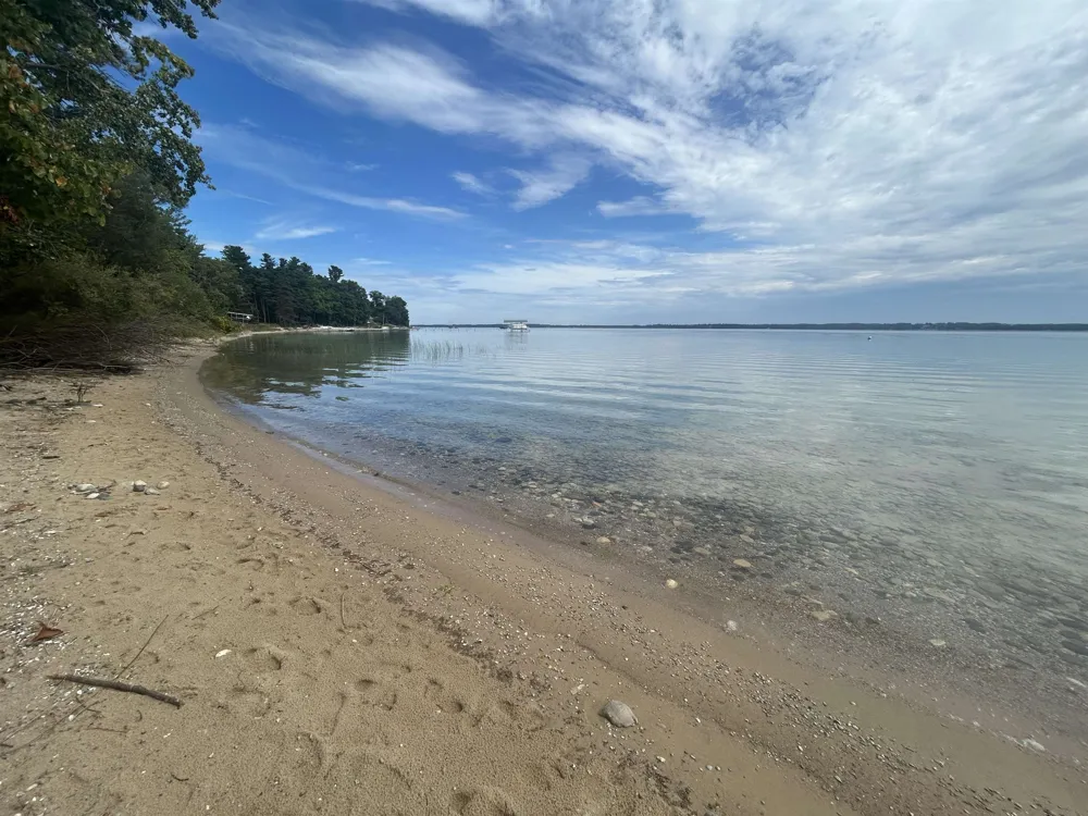 10555 Center Road Peninsula Township, MI 49686